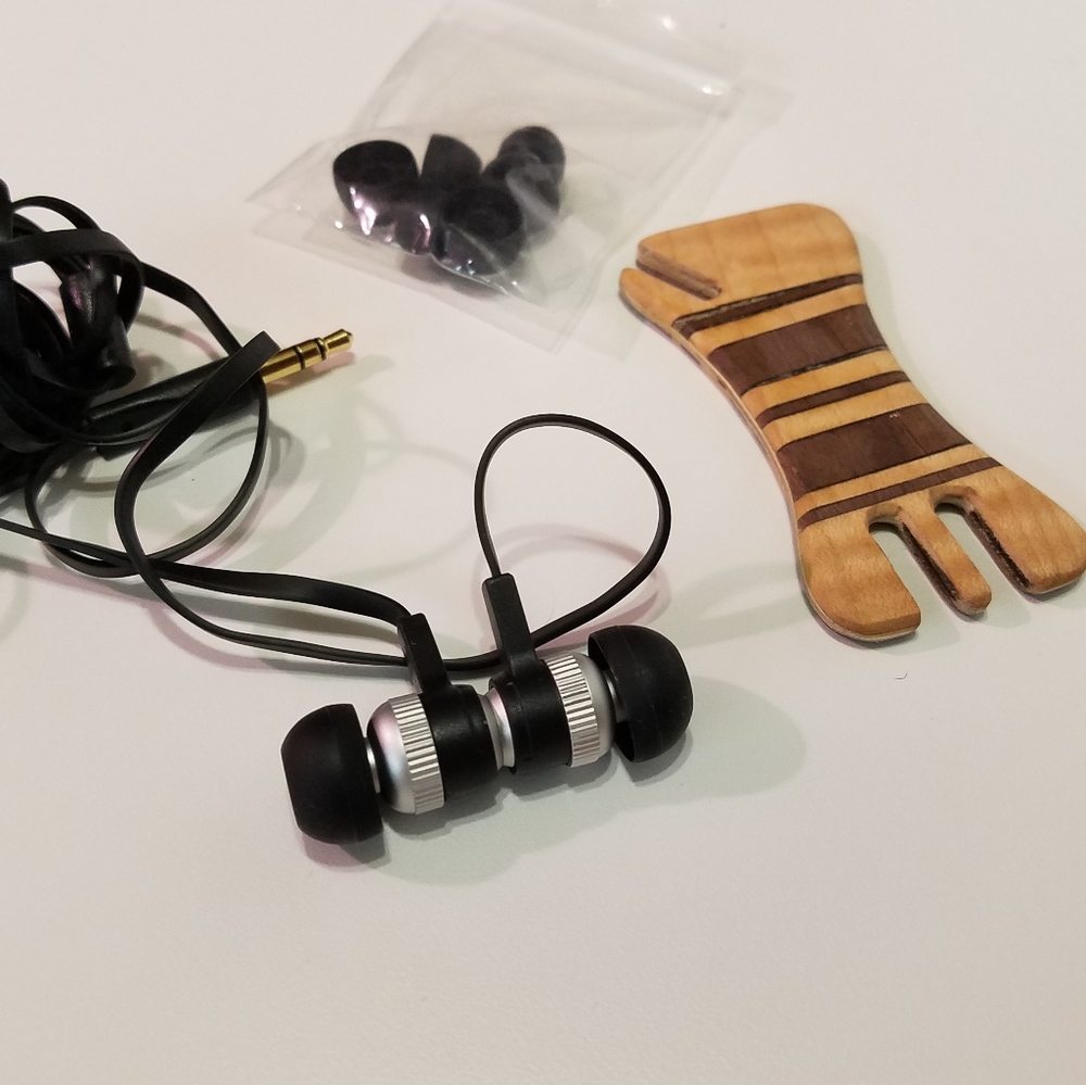 Ebony & Walnut Headphone Holder & Headphones